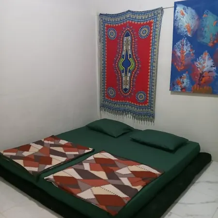 Air Manis Secret Surfcamp Apartment Taluk Batung Exterior photo