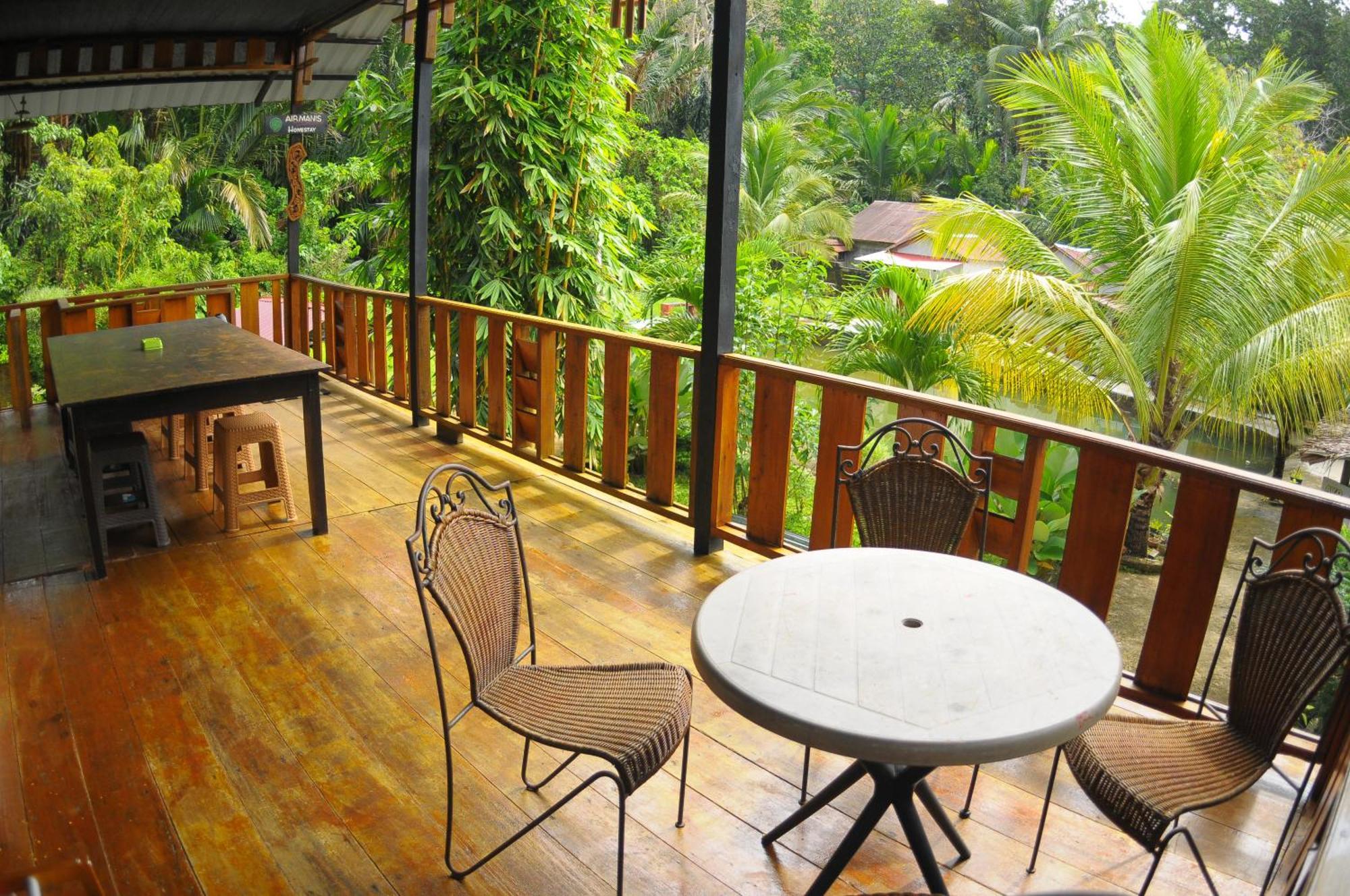 Homestay Air Manis Secret Surfcamp *