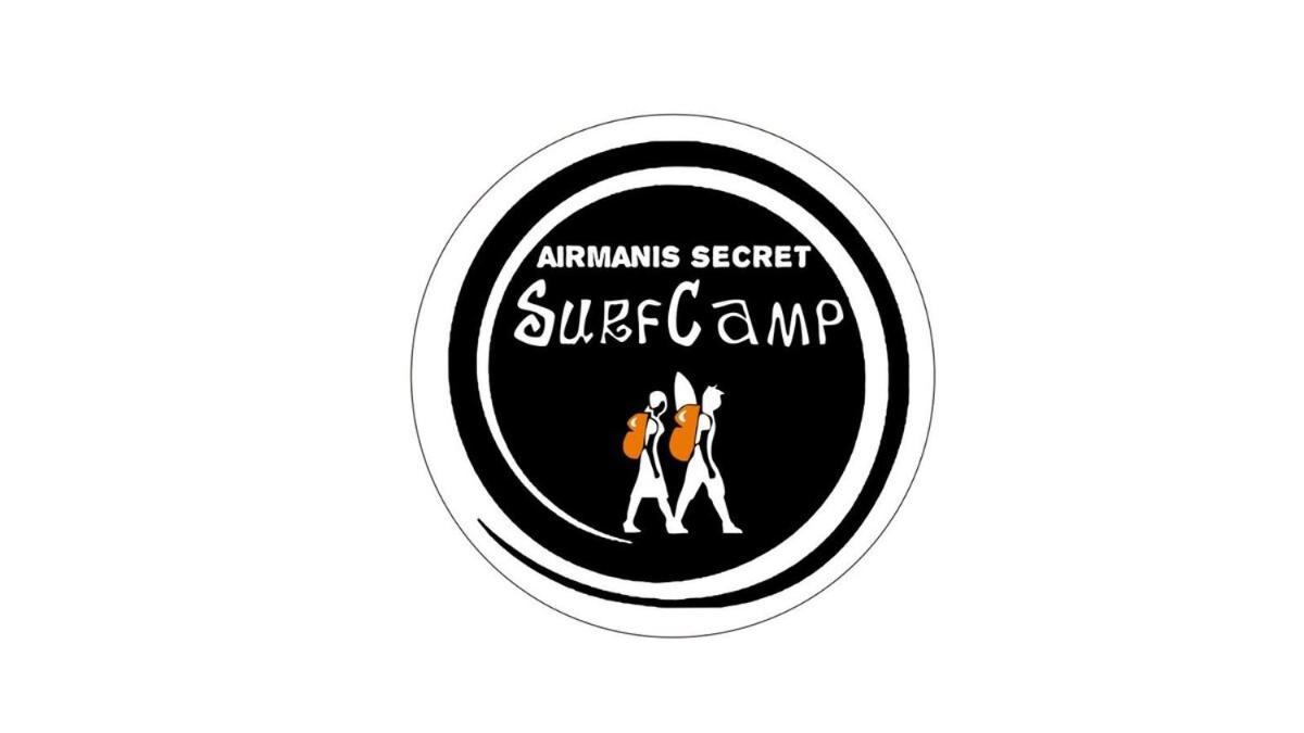 Air Manis Secret Surfcamp