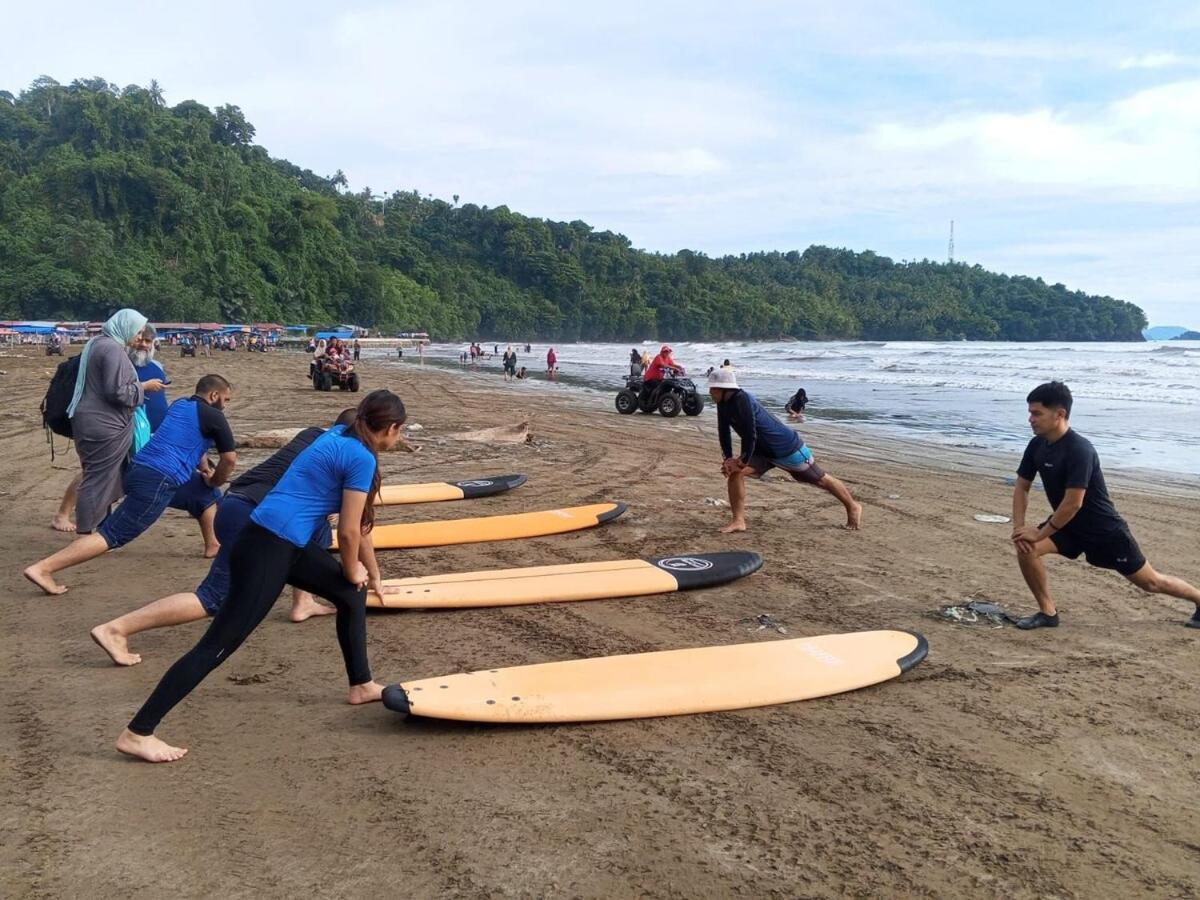 Homestay Air Manis Secret Surfcamp