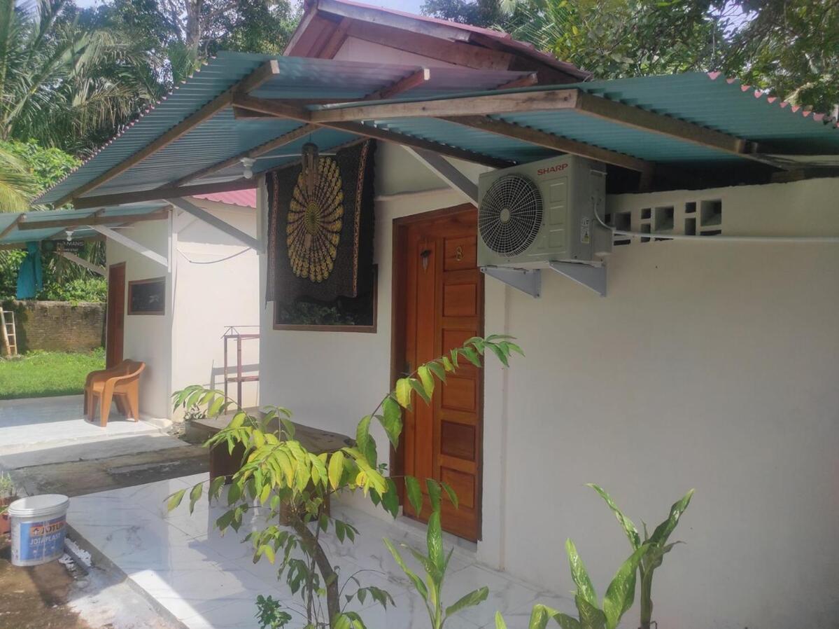 Homestay Air Manis Secret Surfcamp Taluk Batung