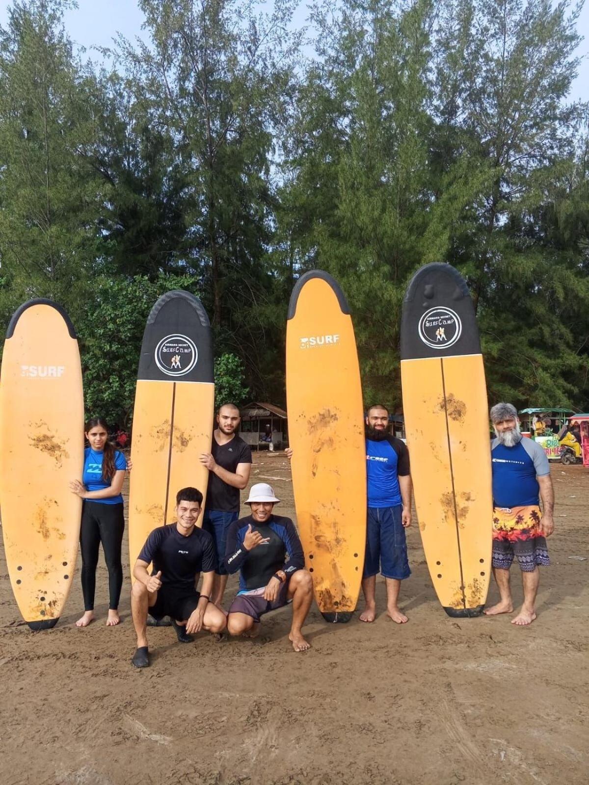Air Manis Secret Surfcamp Homestay Taluk Batung